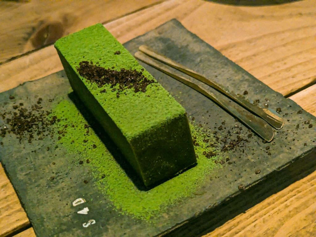 Cafe REVERSEの抹茶テリーヌ