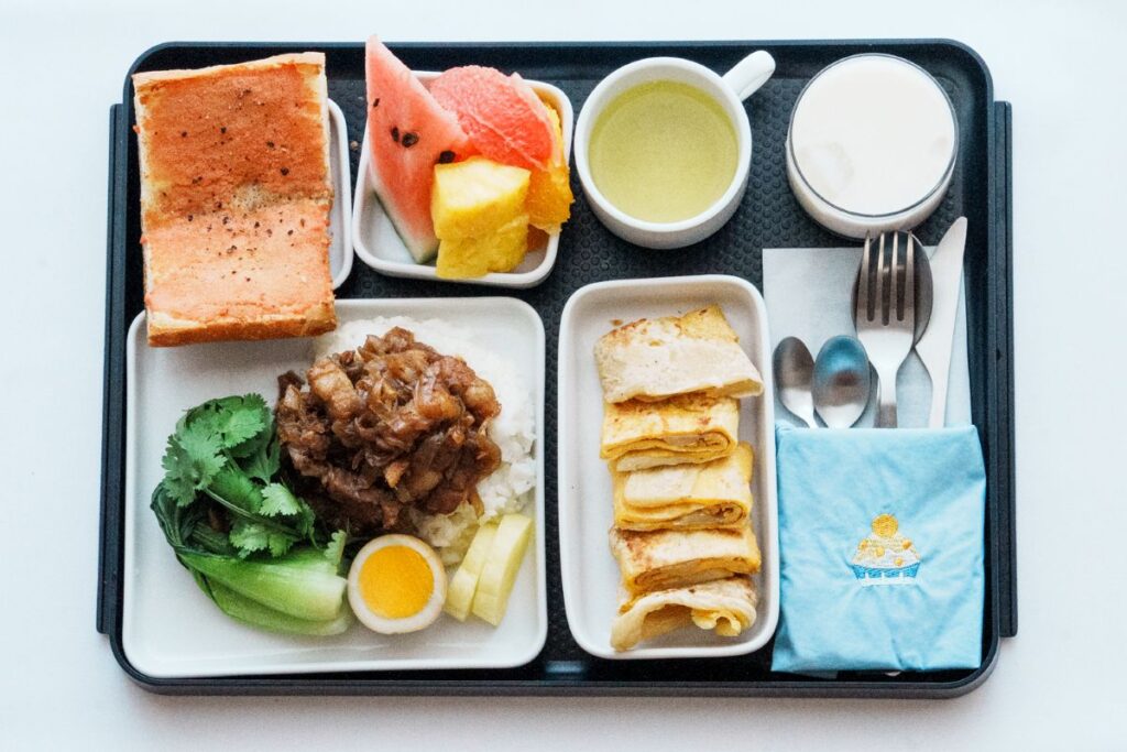 Asahi Weekly連載「Inflight Meal 」2026年5月号
