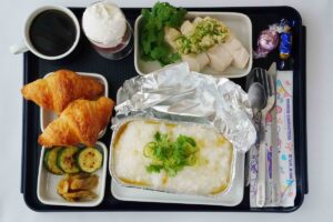 Asahi Weekly 2026年7月5日号掲載「あったらいいな、機内食」パリ⇒台北