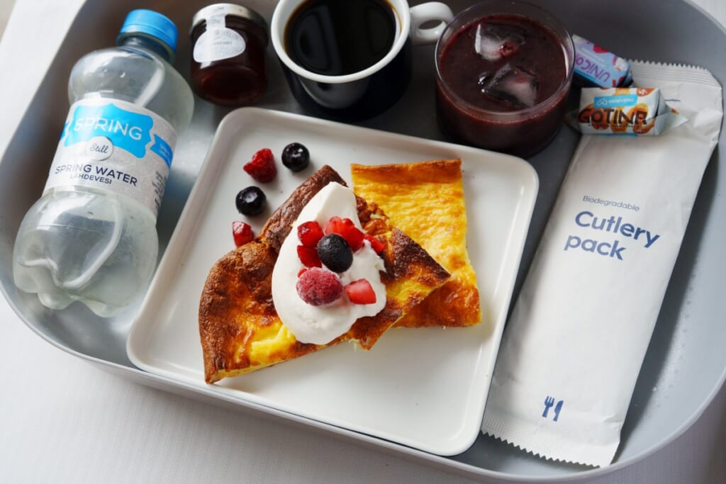 Asahi Weekly「In-flight meals:In the sky or at homeーあったらいいな、機内食」7回目